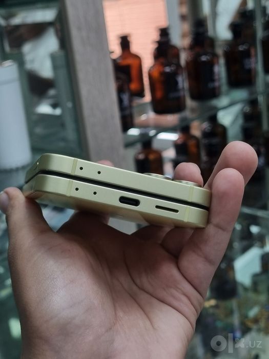 Samsung Z Flip 6