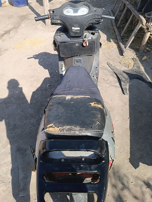 Vand scuter gy6 funcțional