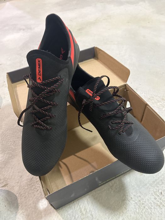 Бутсы Demix Exponenta 2FG 44р