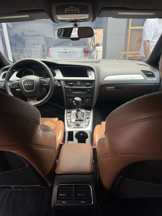 Audi A4 Kvatro 2010