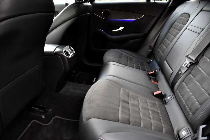 Mercedes-Benz GLC 300e Hybrid 4Matic 9G-TRONIC AMG Line