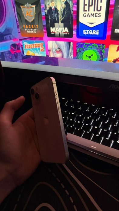 Продам Iphone 13 128gb