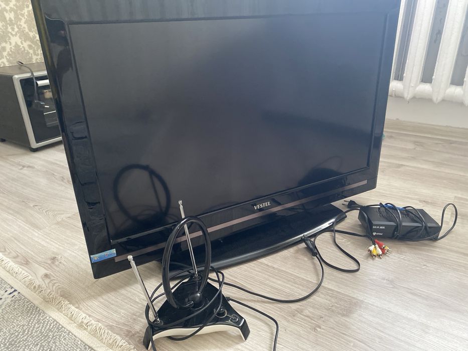 продам телевизор