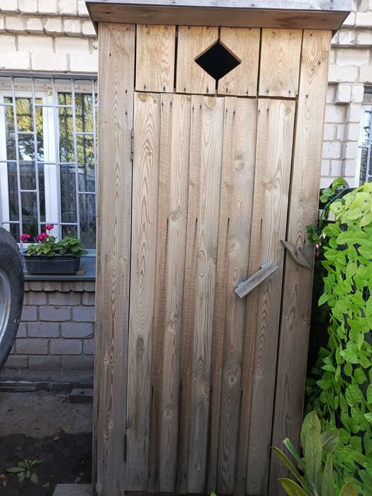 Продам новый уличный туалет сидячий