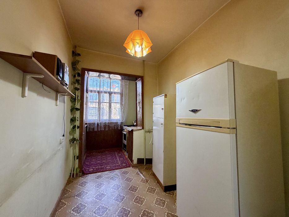 Срочно 1 комнатная Юнусабад 18 Кирпич