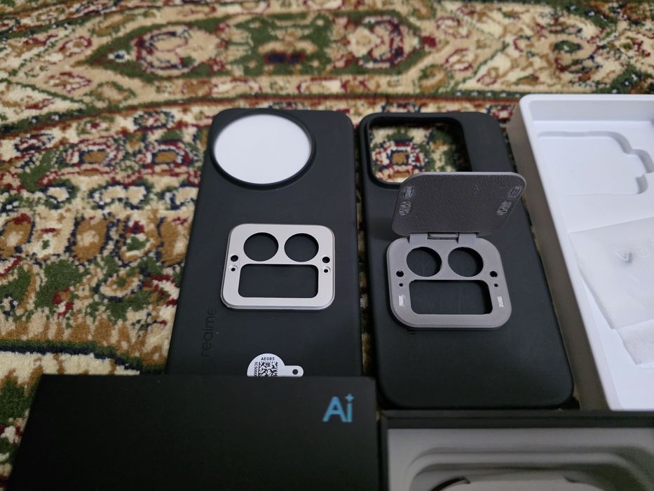 Realme GT8 Pro в наличии