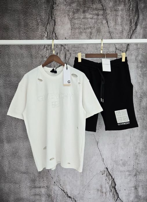 Compleu Givenchy Calitate TOP