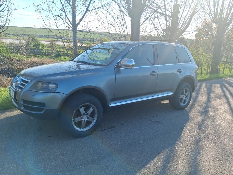 Vând Wolsvagen Tuareg