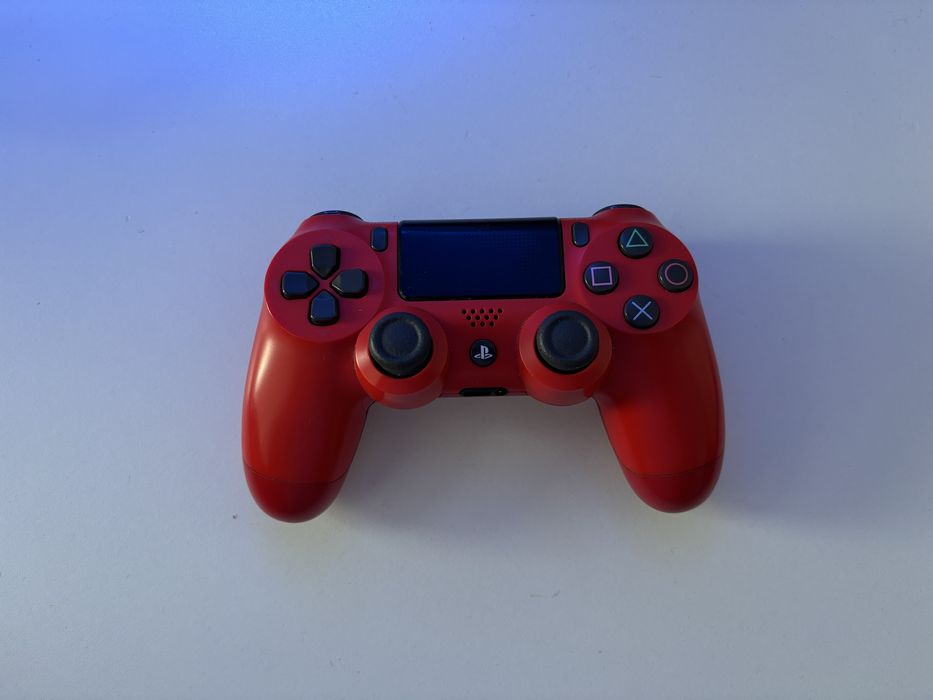 Ps4 slim 408gb COMPLET