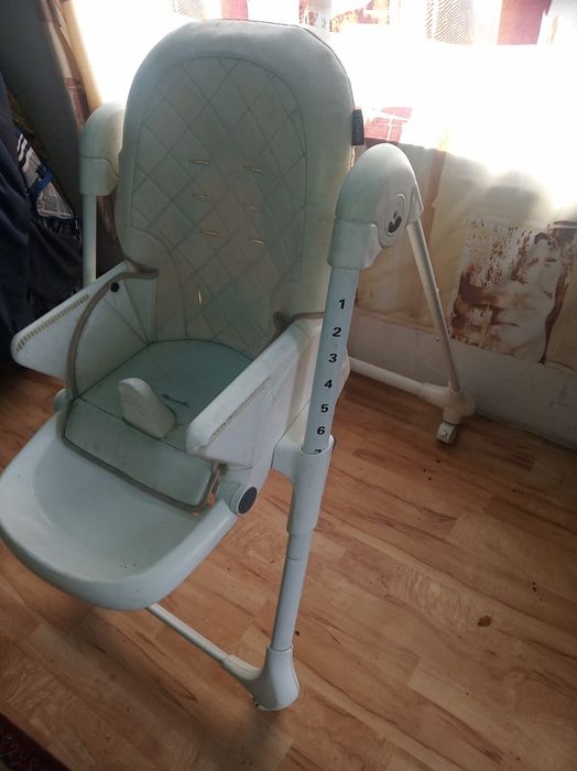 Продам стул детский
