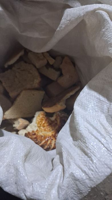 Сотилади!!! Qotgan non