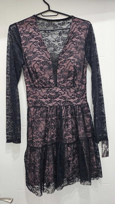Дантелена рокля, размер S