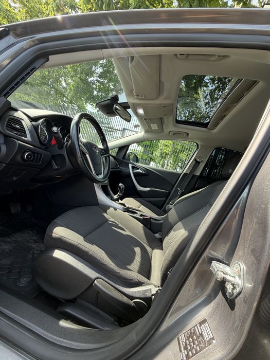 OPEL Astra 2012 — imagine 4