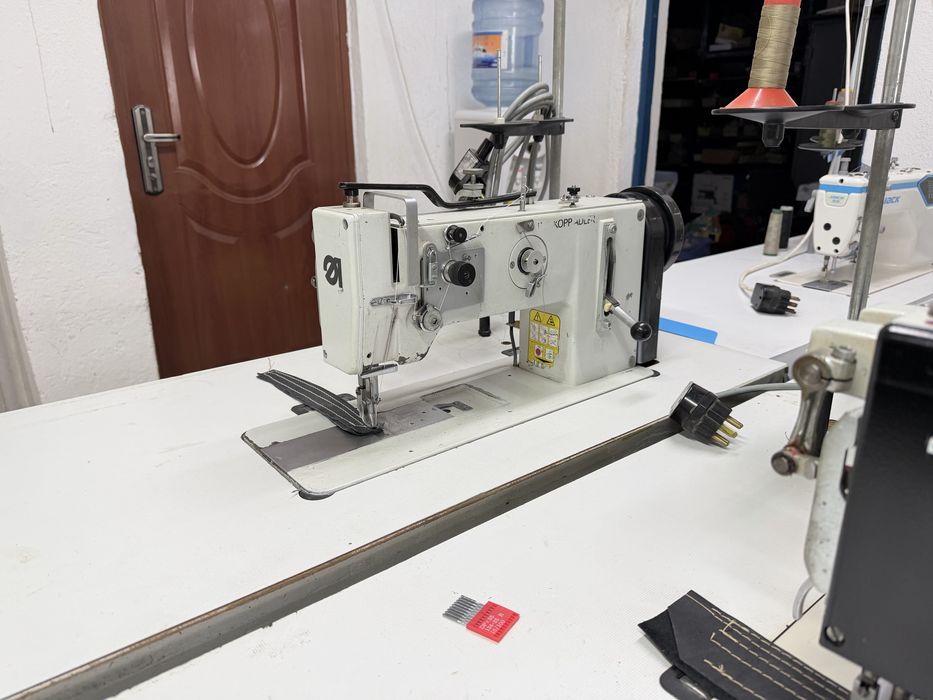 Masini de cusut cu triplu transport PFAFF / Durkopp piele/tapiterie