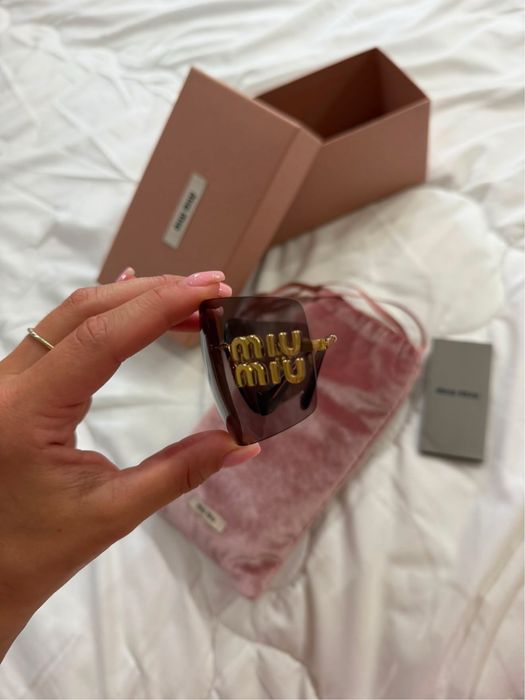 Слънчеви очила Miu Miu