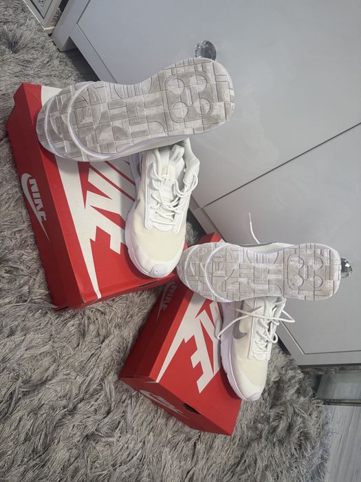 Adidasi Nike Albi Originali 39/43