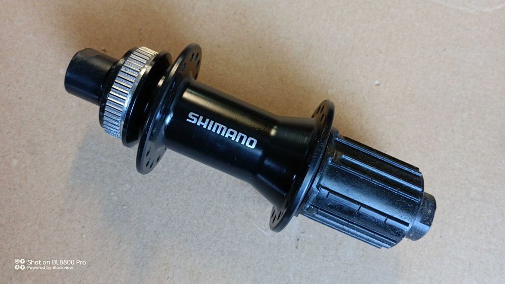 Задна главина shimano FH-MT 400 142 мм