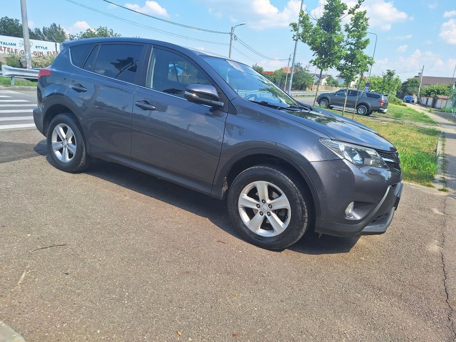 TOYOTA RAV 4 4x4 an 2014