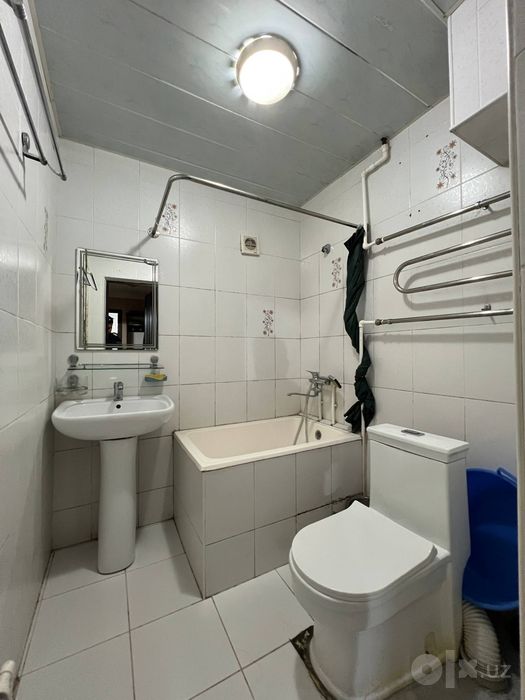 Продам 3/2/5 Новомосковская Старт стадион