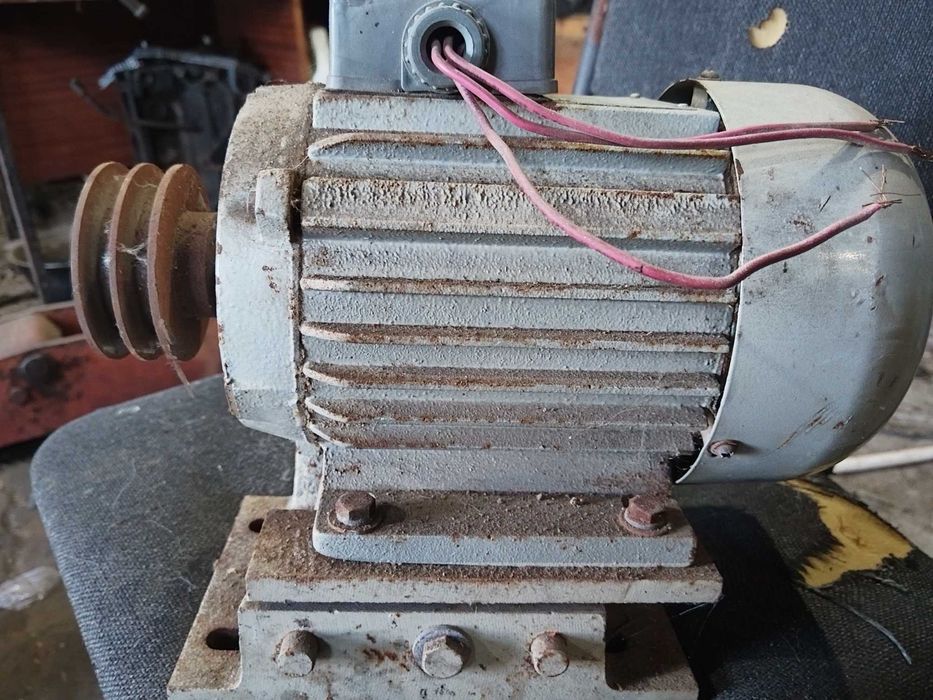 Электродвигатель. 380.