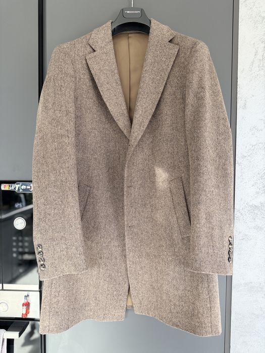 Чисто ново палто Teodor 80% вълна