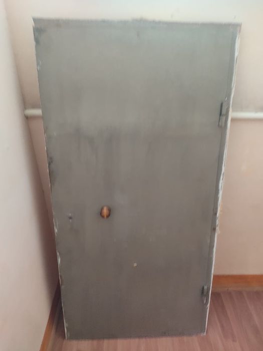 Продается Железная дверь