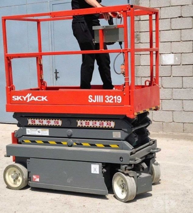 Ножничный подъёмник Skyjack SJIII 3219 — продажа и аренда
