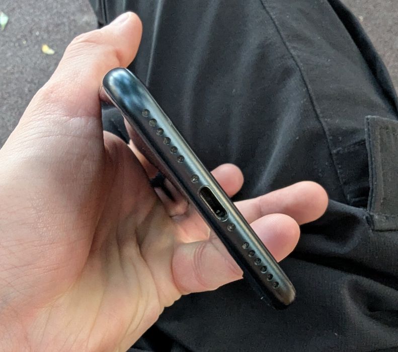 iPhone SE 3 64гб