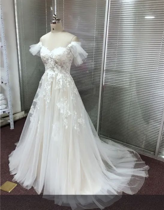 Продается счастливое свадебное платье