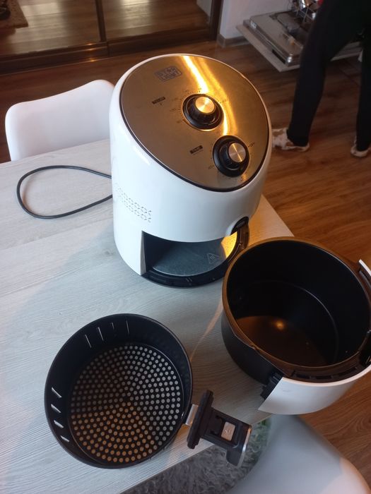 Fripteuza fără ulei Airfryer Star Light