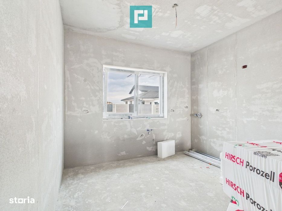 Duplex în Săcălaz despartit prin cameră tehnica