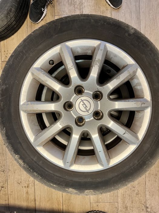 Джанти r16 със летни гуми фулда