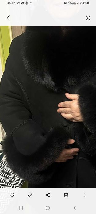 Haina piele naturala de miel cu guler si mansete de vulpe argintie 48