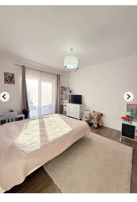 Apartament cu 3 camere, 65 mp , Gradina , Teilor — fotografia 3