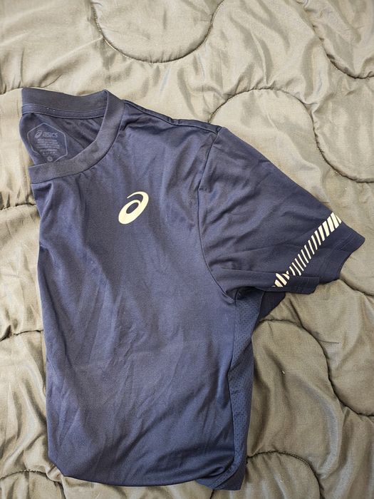 Тениска Asics  S