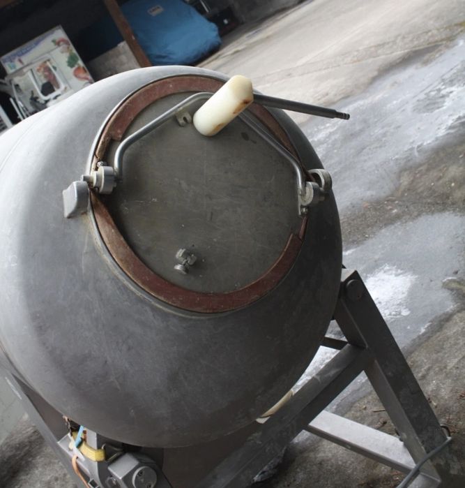 Tumbler carne utilizat