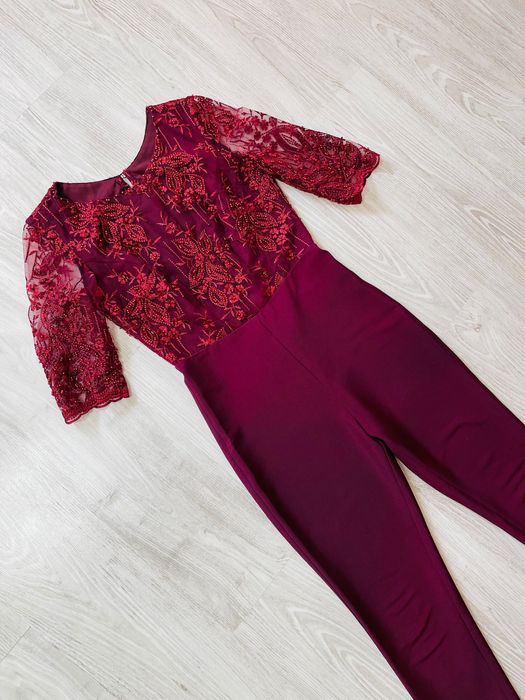 Salopeta elengenta cu trena detașabilă din tull mărime xs