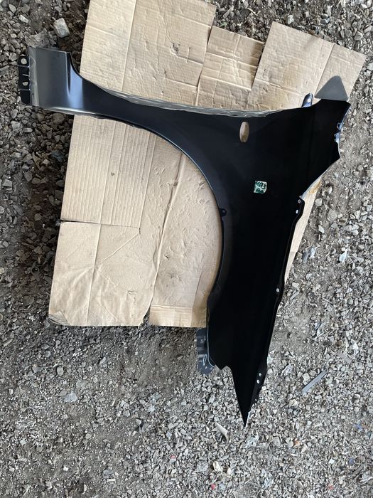 Тайвань Левое переднее крыло Мазда 6 2002