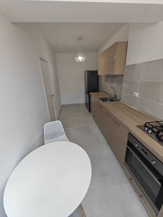 Închiriez apartament happy residence 2