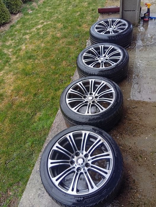 Vînd jante r17 cu cauciucuri nexen