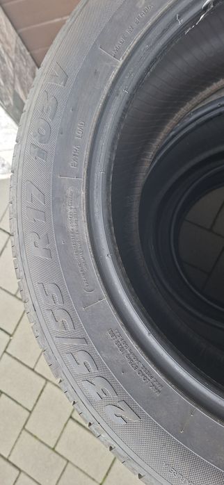 Anvelope 235/55/ R17