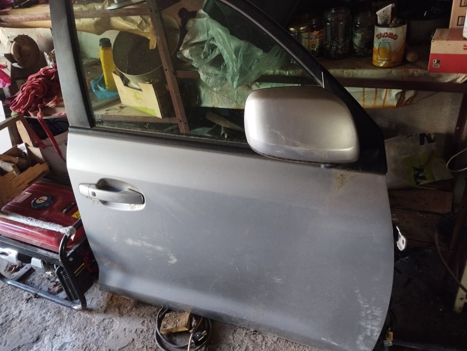 Едрогабаритни части Toyota Land Cruiser 200 Ланд Крузер