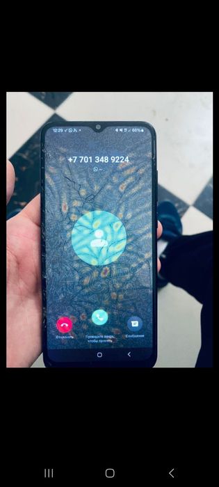 Самсунг А04е бар