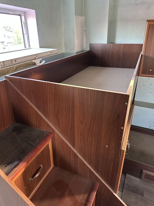 Mebel detskiy sotiladi