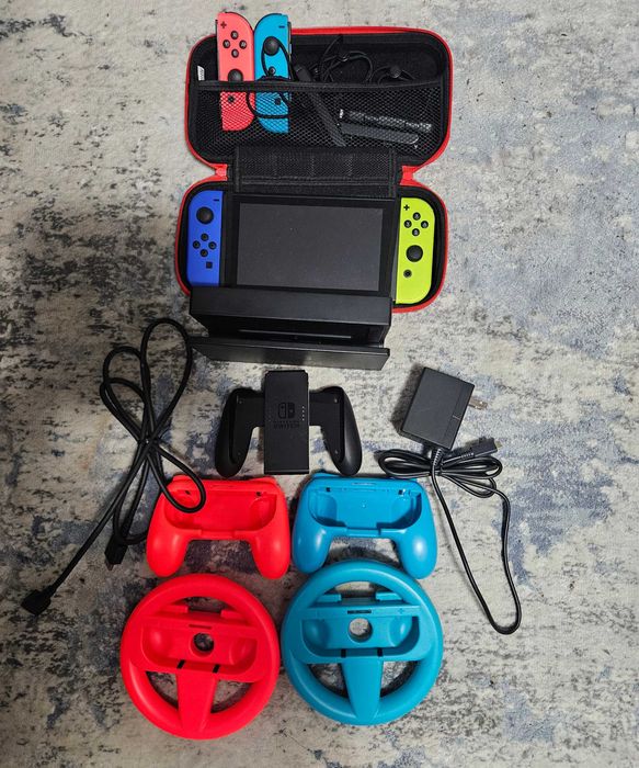 Nintendo switch 32GB, full box, impecabil