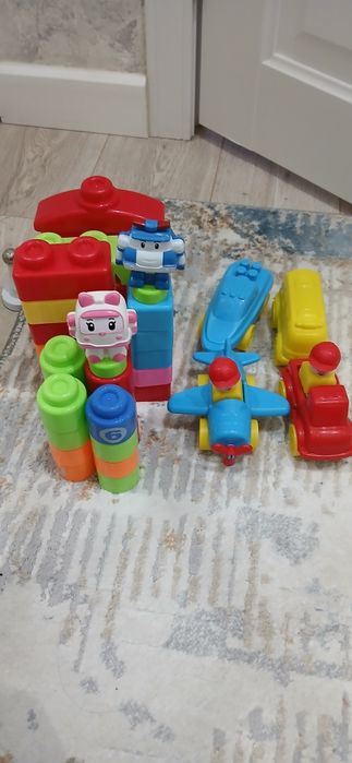 Игрушки детские развивающие