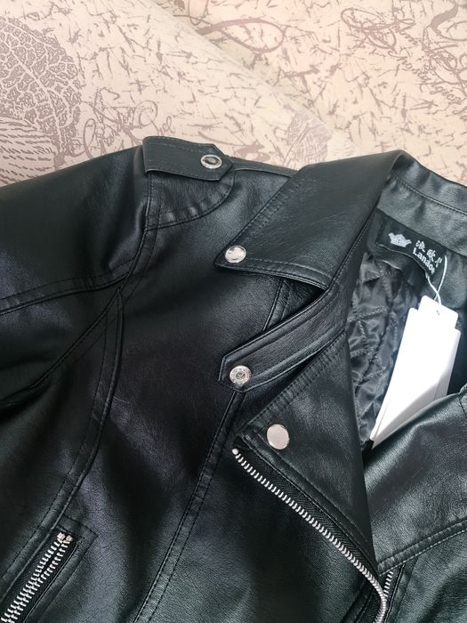 Новая кожаная куртка