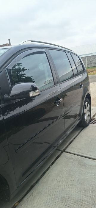 VOLKSWAGEN Touran 2004 — imagine 2