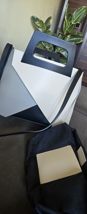 Дамска чанта Vera  130лв.