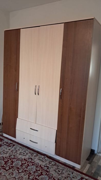 Продам шкаф в хорошем состоянии